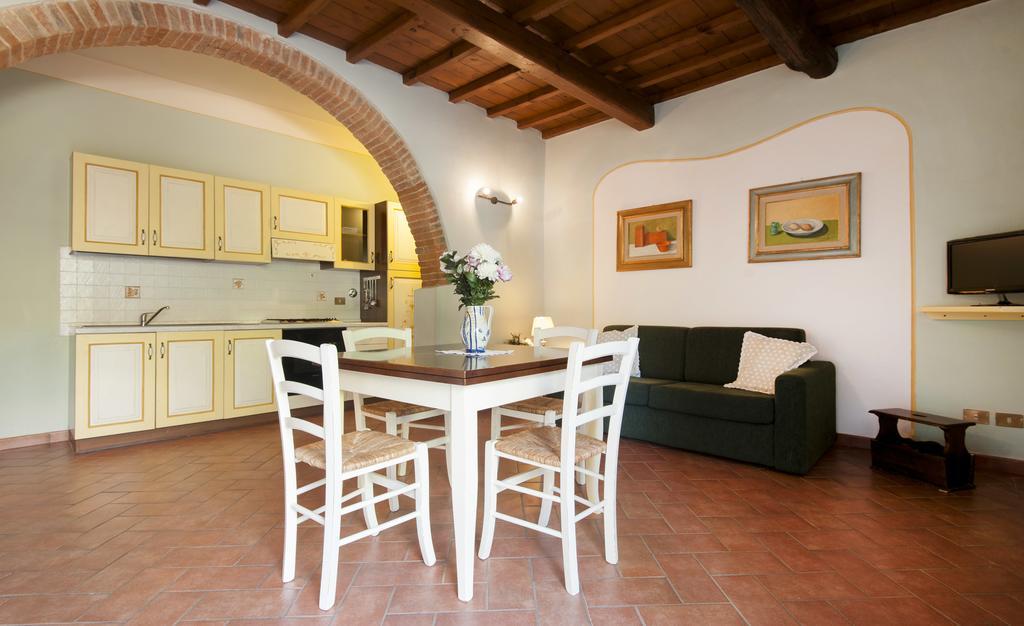 Agriturismo Le Buche Di Viesca เรกเจลโล ภายนอก รูปภาพ
